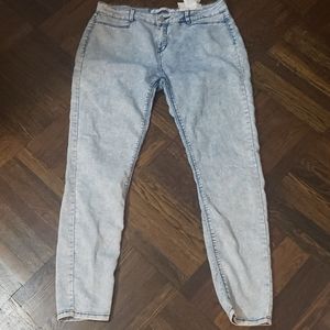 Acid Wash Denim (Jeggings)